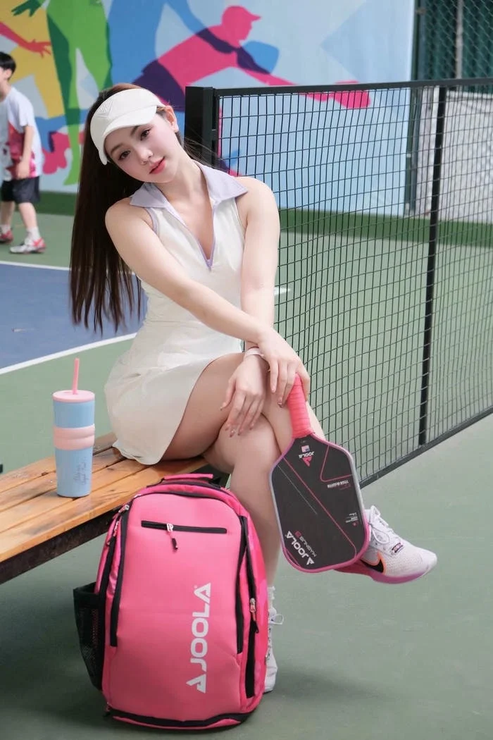 chụp hình ảnh quỳnh kool sexy đầy thần thái