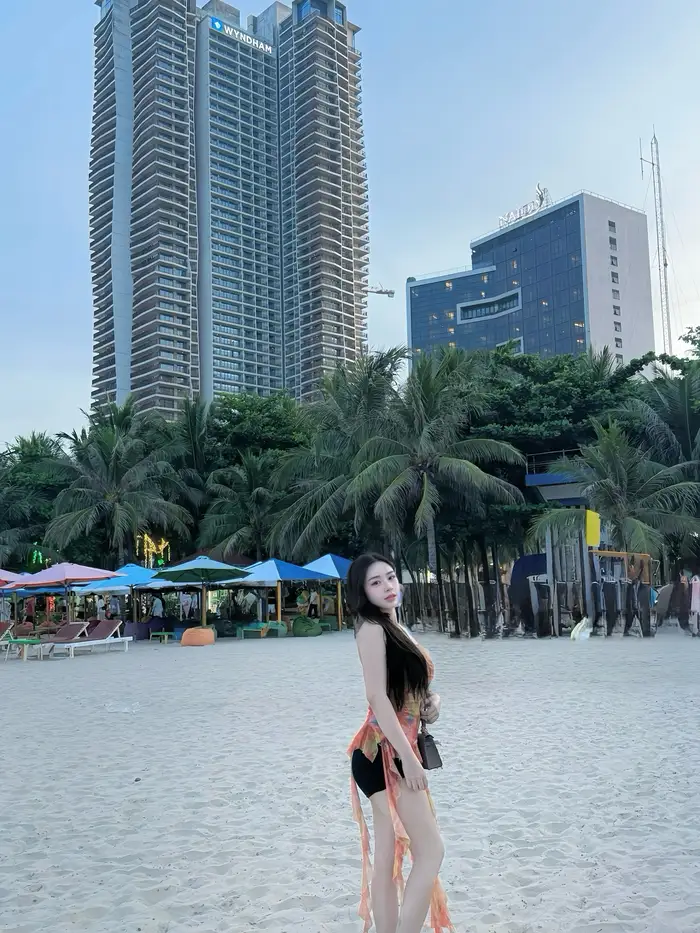 tải hình Trần Minh Thiên Di bikini tuyệt đẹp