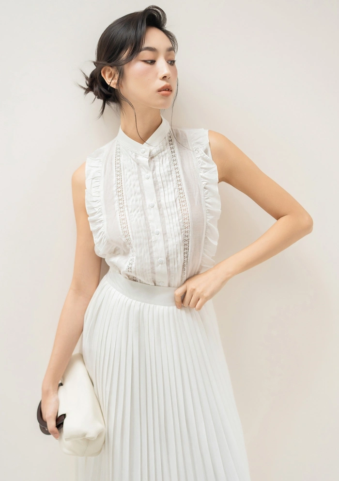 Ảnh avatar gái văn phòng đẹp tự nhiên và tinh tế