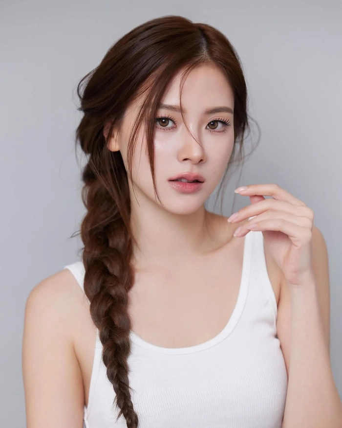 Xem ảnh gái xinh Thái Lan quyến rũ và lôi cuốn