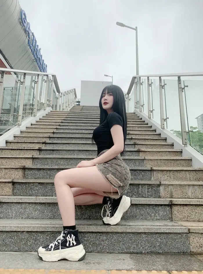 bộ hình Quỳnh Alee bikini sexy cực kỳ cuốn hút