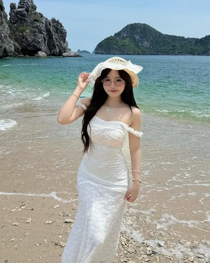 Xem hình ảnh gái văn phòng sang trọng quý phái