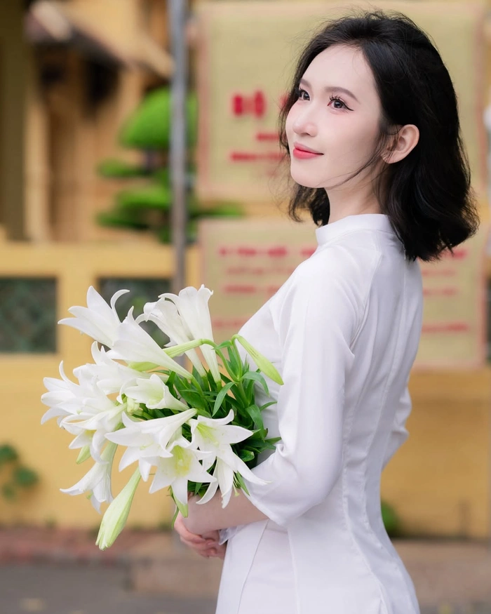 Bộ ảnh gái học trò gọn gàng, nhẹ nhàng và tự nhiên