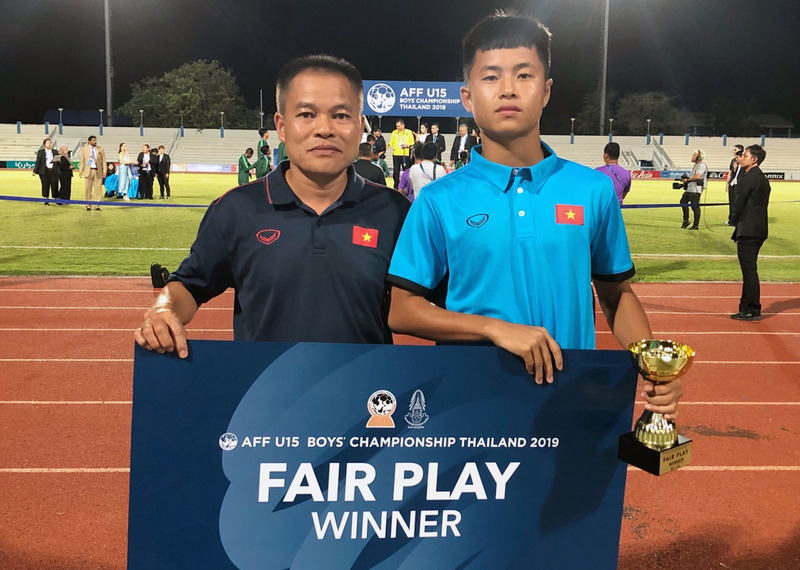 FIFA luôn đề cao và khuyến khích tinh thần Fair play