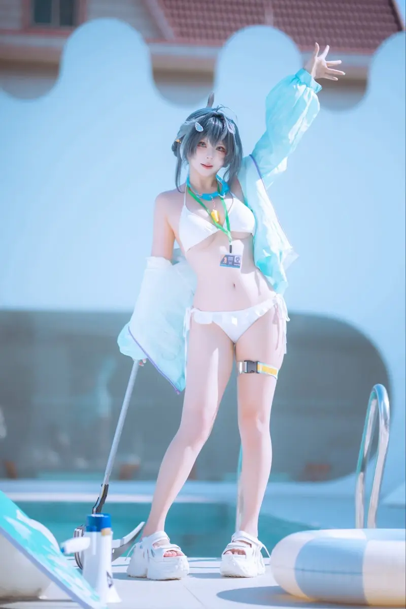 Cosplay anime bikini trắng lau bể bơi lồn nứng Cosplay anime bikini trắng lau bể bơi lồn nứng