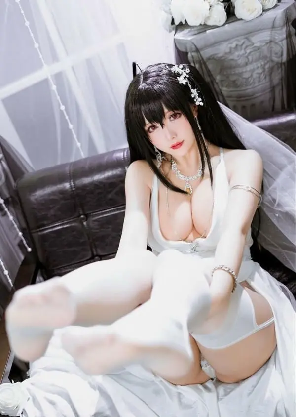 Cosplay anime cô dâu dâm lồn phơi bím Cosplay anime cô dâu dâm lồn phơi bím