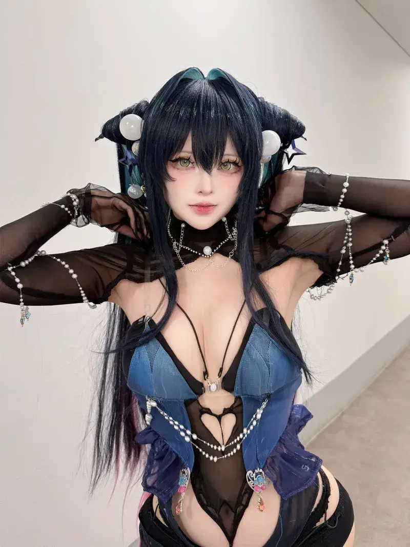 Cosplay anime dâm nữ vú bự lồn ướt nứng Cosplay anime dâm nữ vú bự lồn ướt nứng