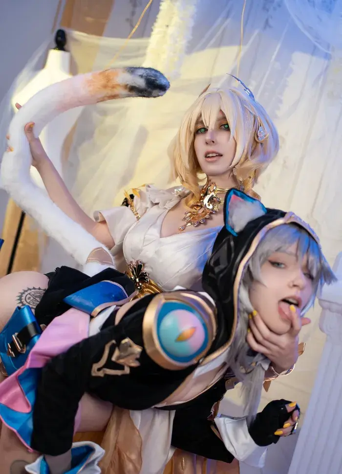Cosplay anime nữ mút cặc đuôi mèo dâm Cosplay anime nữ mút cặc đuôi mèo dâm