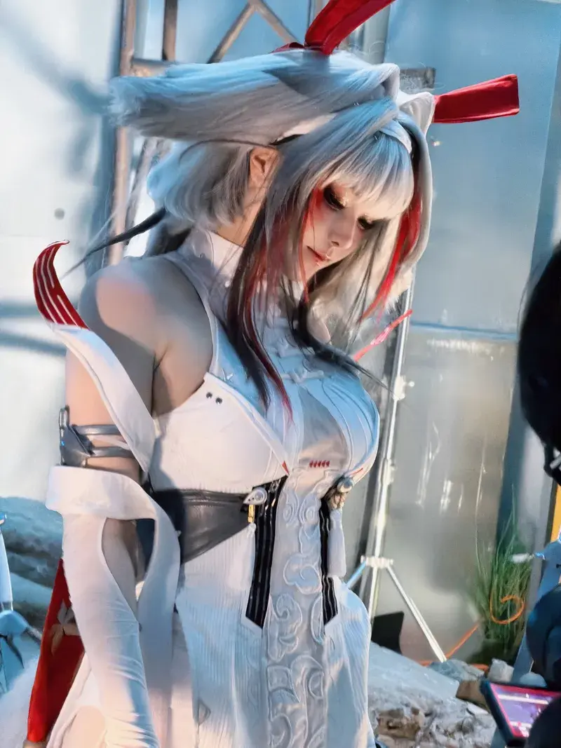 Cosplay anime vú to dâm đãng lộ ngực Cosplay anime vú to dâm đãng lộ ngực