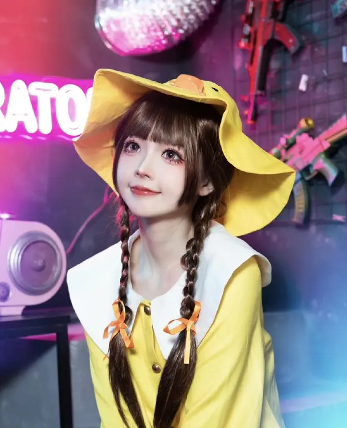 Cosplay dễ thương nữ cosplayer xinh xắn trong tạo hình đáng yêu Cosplay dễ thương nữ cosplayer xinh xắn trong tạo hình đáng yêu