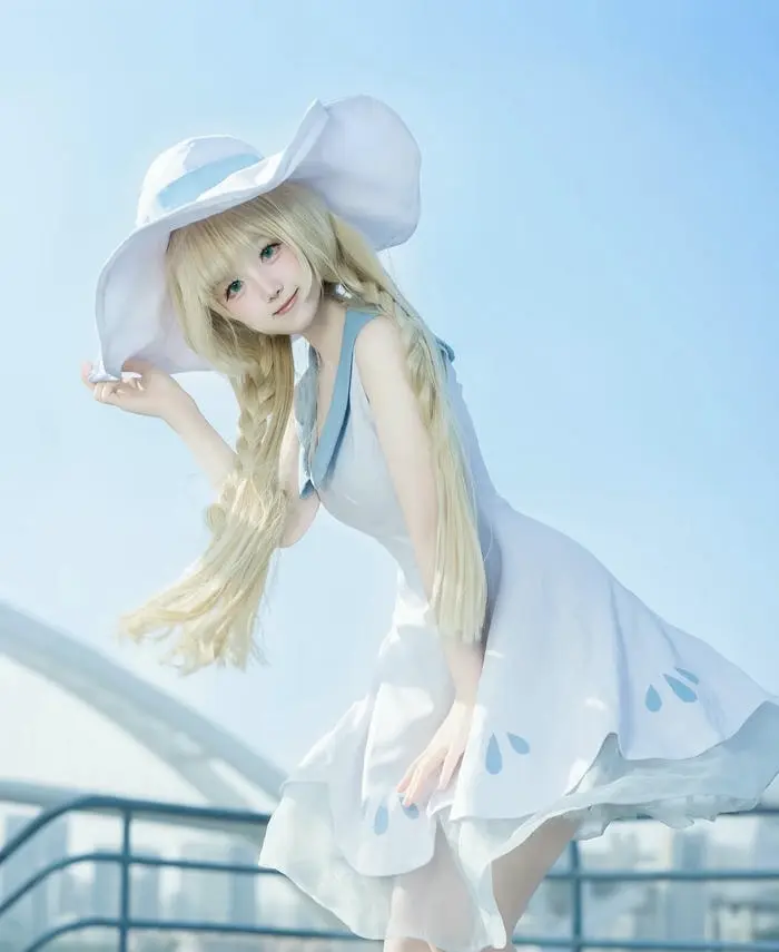 Cosplay dễ thương vẻ đẹp dịu dàng trong trang phục nhân vật hoạt hình Cosplay dễ thương vẻ đẹp dịu dàng trong trang phục nhân vật hoạt hình