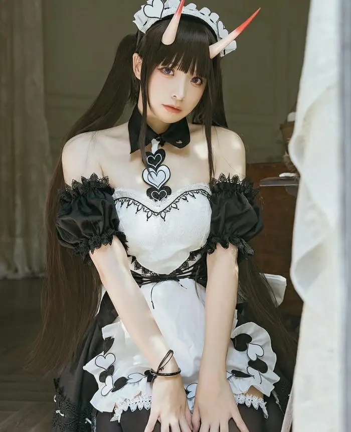 Cosplay hầu gái xinh đẹp quyến rũ vẻ đẹp ngọt ngào khó cưỡng Cosplay hầu gái xinh đẹp quyến rũ vẻ đẹp ngọt ngào khó cưỡng