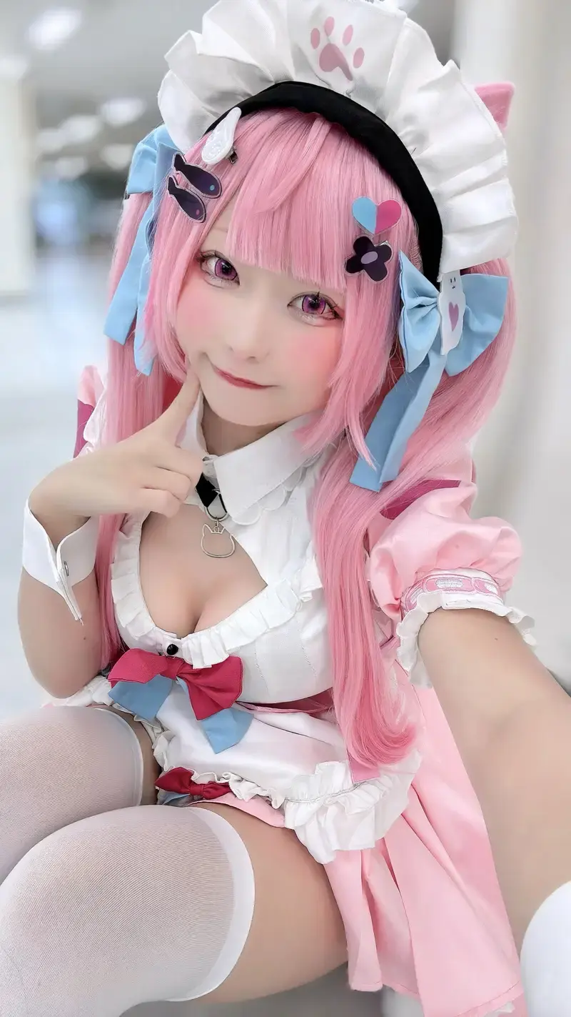 Cosplay maid anime vú to lộ lồn múp Cosplay maid anime vú to lộ lồn múp