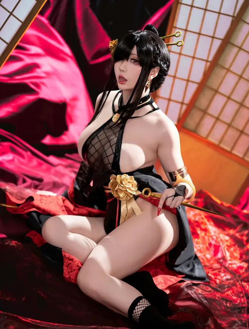 Cosplay Yae Miko dâm bò vú bự lồn ướt Cosplay Yae Miko dâm bò vú bự lồn ướt