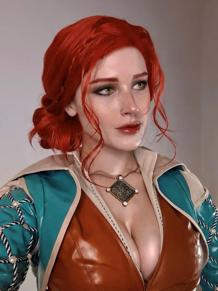 Cosplay yennefer vú bự nứng lồn Cosplay yennefer vú bự nứng lồn