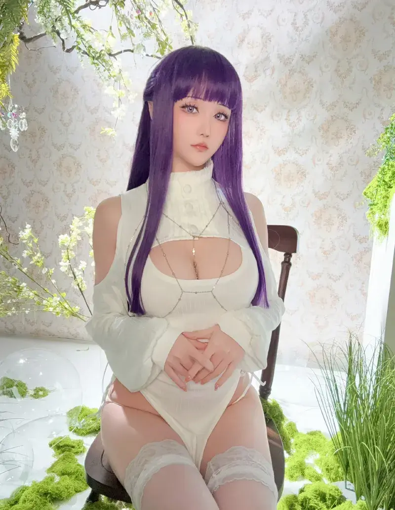 Elf tím cosplay dâm lồn múp vú bự Elf tím cosplay dâm lồn múp vú bự