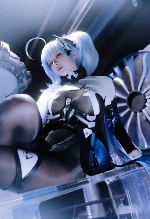 Gái xinh cosplay vú bự lồn hồng nứng lồn Gái xinh cosplay vú bự lồn hồng nứng lồn