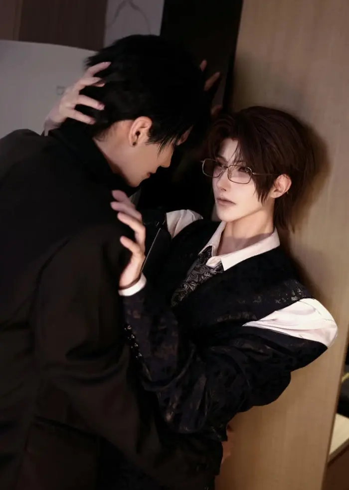 Hinh anh cosplay ấn tượng với tạo hình nhân vật độc đáo và biểu cảm cuốn hút Hinh anh cosplay ấn tượng với tạo hình nhân vật độc đáo và biểu cảm cuốn hút