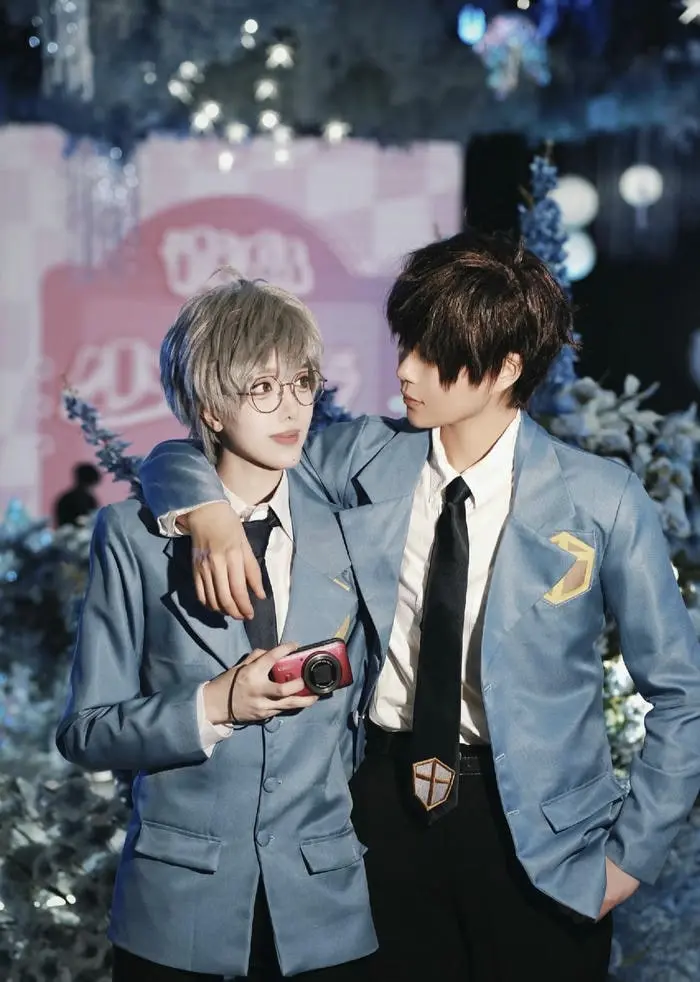 Hình ảnh cosplay cặp đôi học sinh ấn tượng với trang phục đẹp mắt Hình ảnh cosplay cặp đôi học sinh ấn tượng với trang phục đẹp mắt