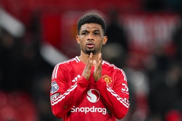 Cuộc cạnh tranh giữa Twente và Benfica