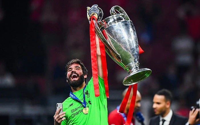 Tương Lai Của Alisson Becker
