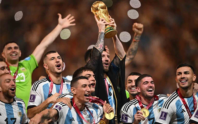 World Cup 2026 sẽ là kỳ đầu tiên trong lịch sử được đồng tổ chức bởi 3 quốc gia